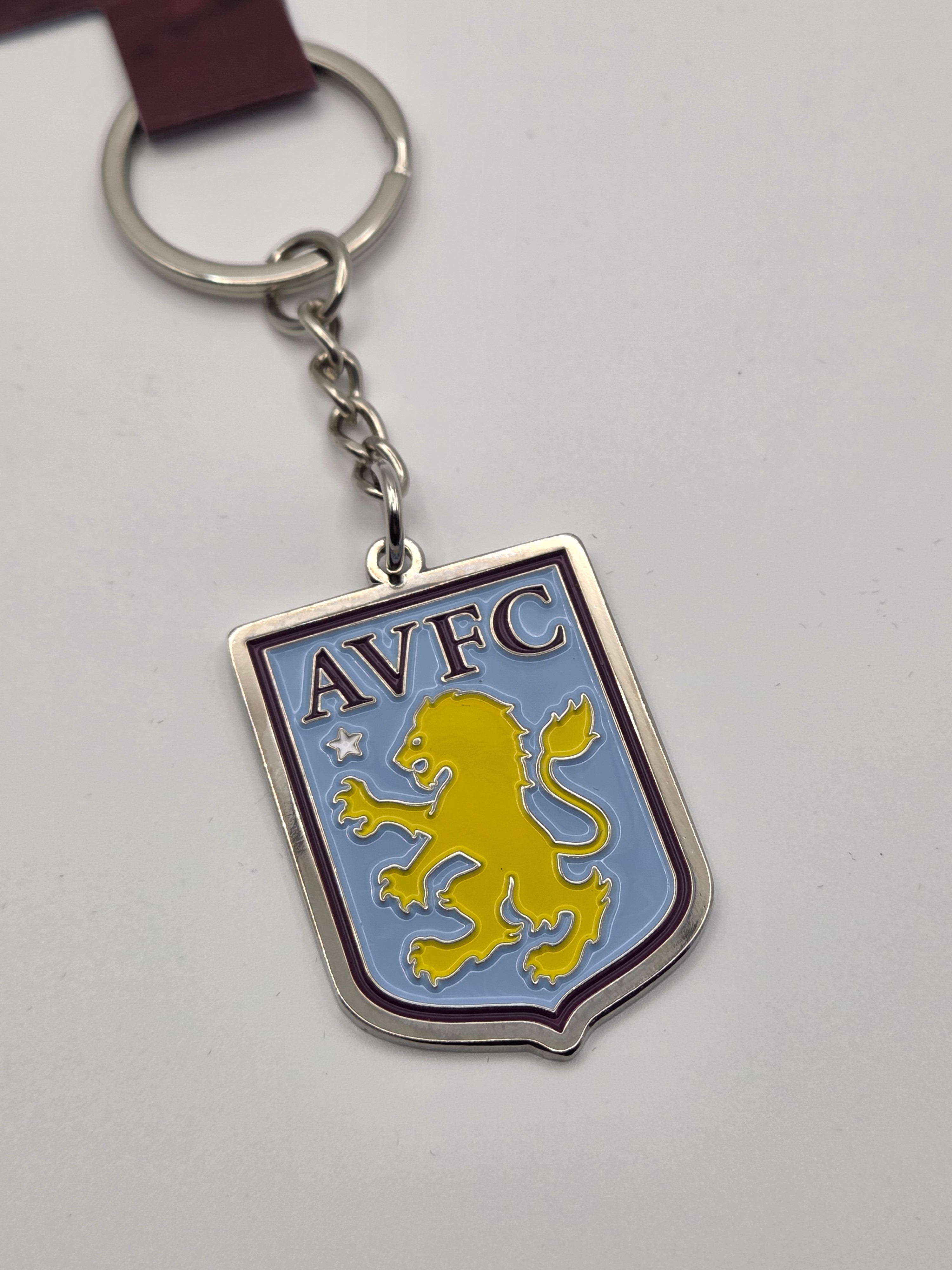 Official Aston Villa FC Metal Crest Keyring